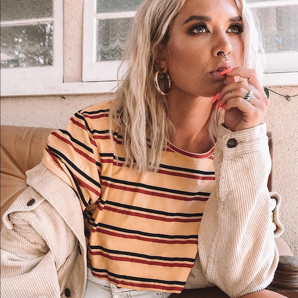 ❤️ Vintage Chic, “ Patty “, Crop Top ✌️ - Picture 6 of 6